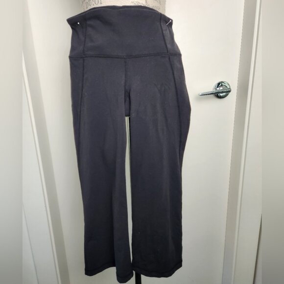 Lululemon Gather Crow Crop Leggings - Picture 3 of 4